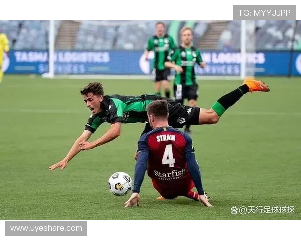 詹姆斯建功卢卡力保阿德莱德联